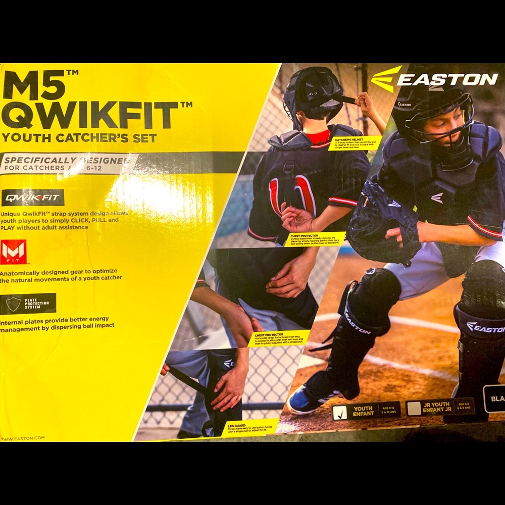 Easton Youth  Catchers Gear Baseball Equipment